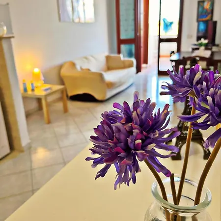 Isy House Salento * سانت إيزيدورو